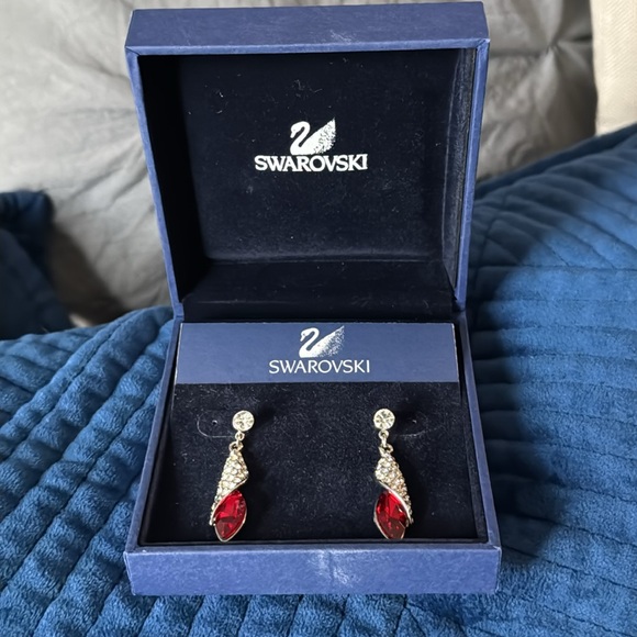 Swarovski Red and Silver Crystal Drop Earrings NWT - Picture 4 of 4
